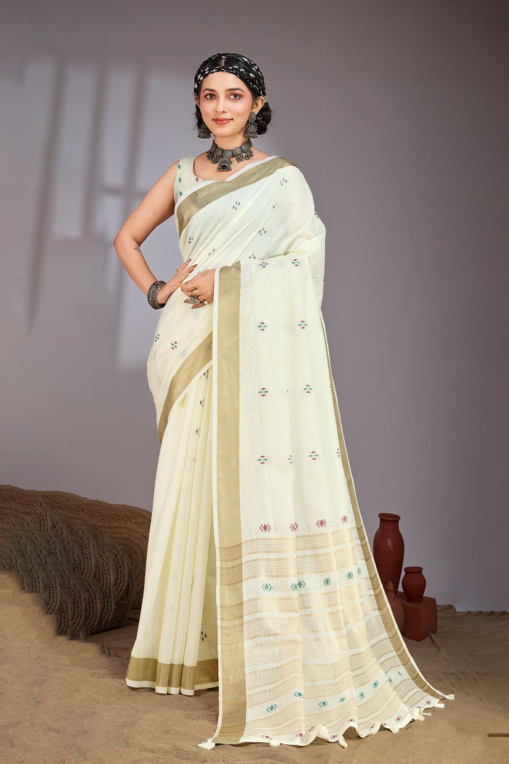 Cotton Jari Border With Resham Motifs