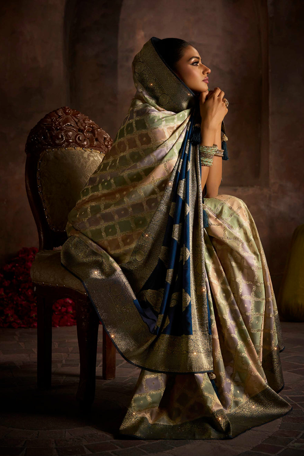 Georgette Multicolour Rangkat Weave With Sarowski Work