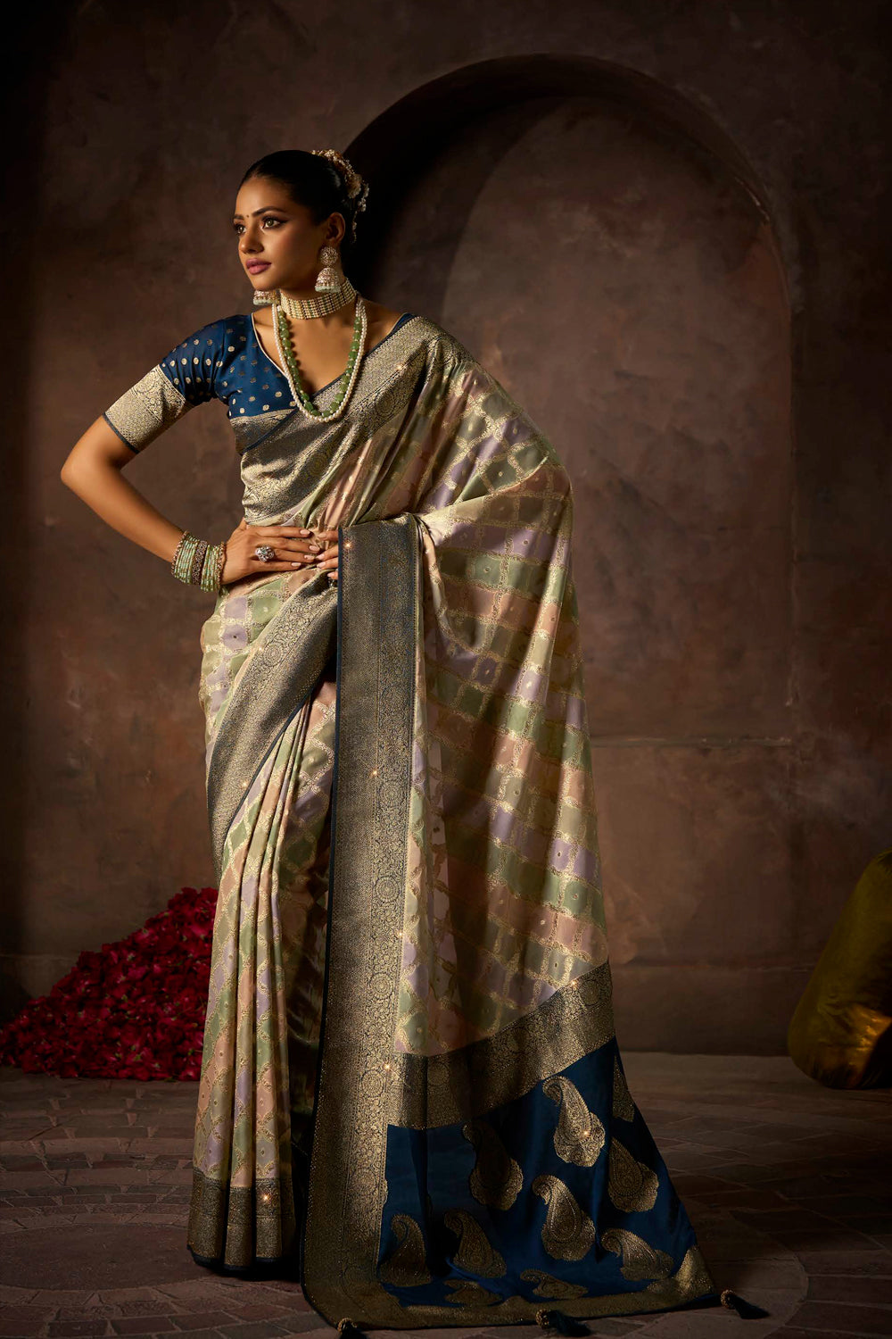 Georgette Multicolour Rangkat Weave With Sarowski Work