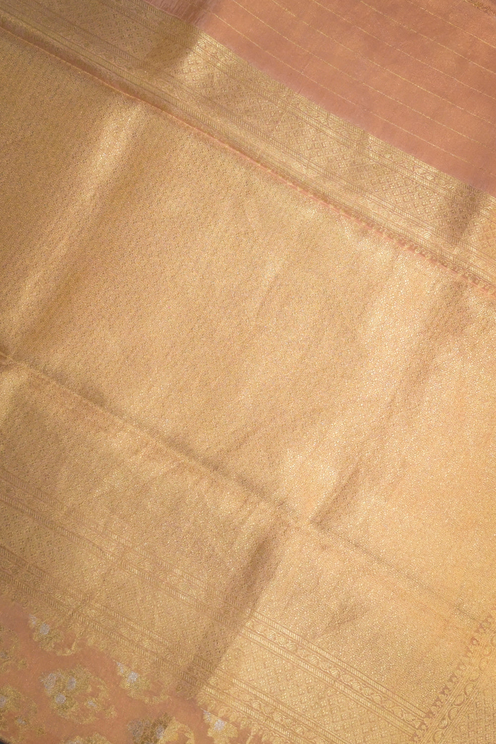 Tissue Woven All Over Jaal Banarasi Weave