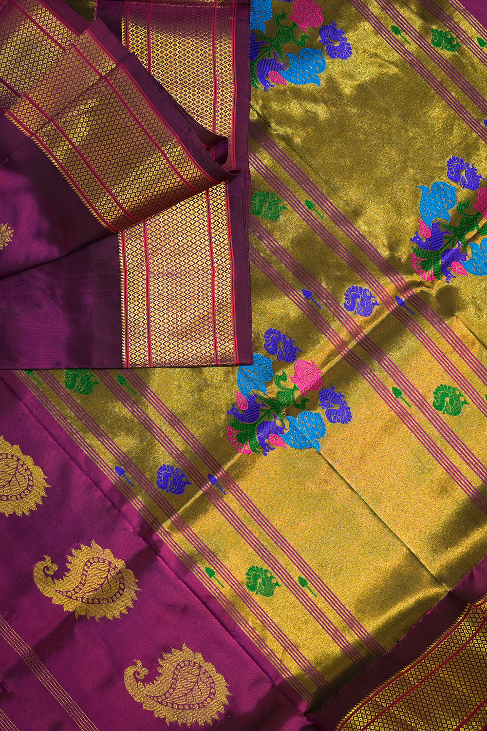 9yard Handwoven Pure Paithani Gold Zari