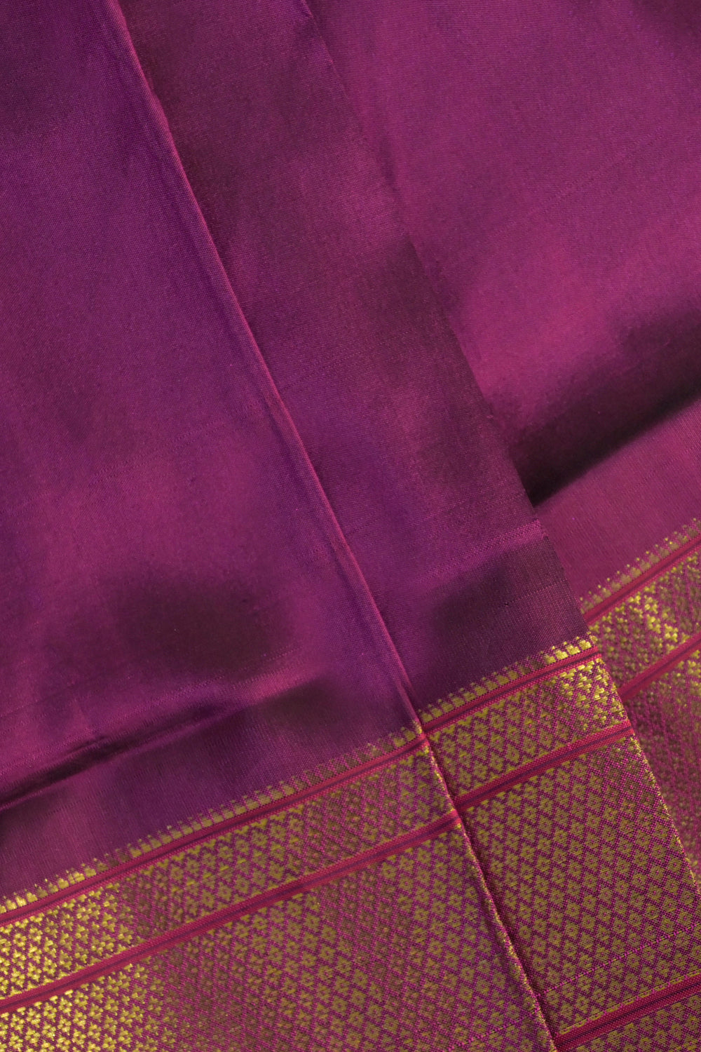 9yard Handwoven Pure Paithani Gold Zari