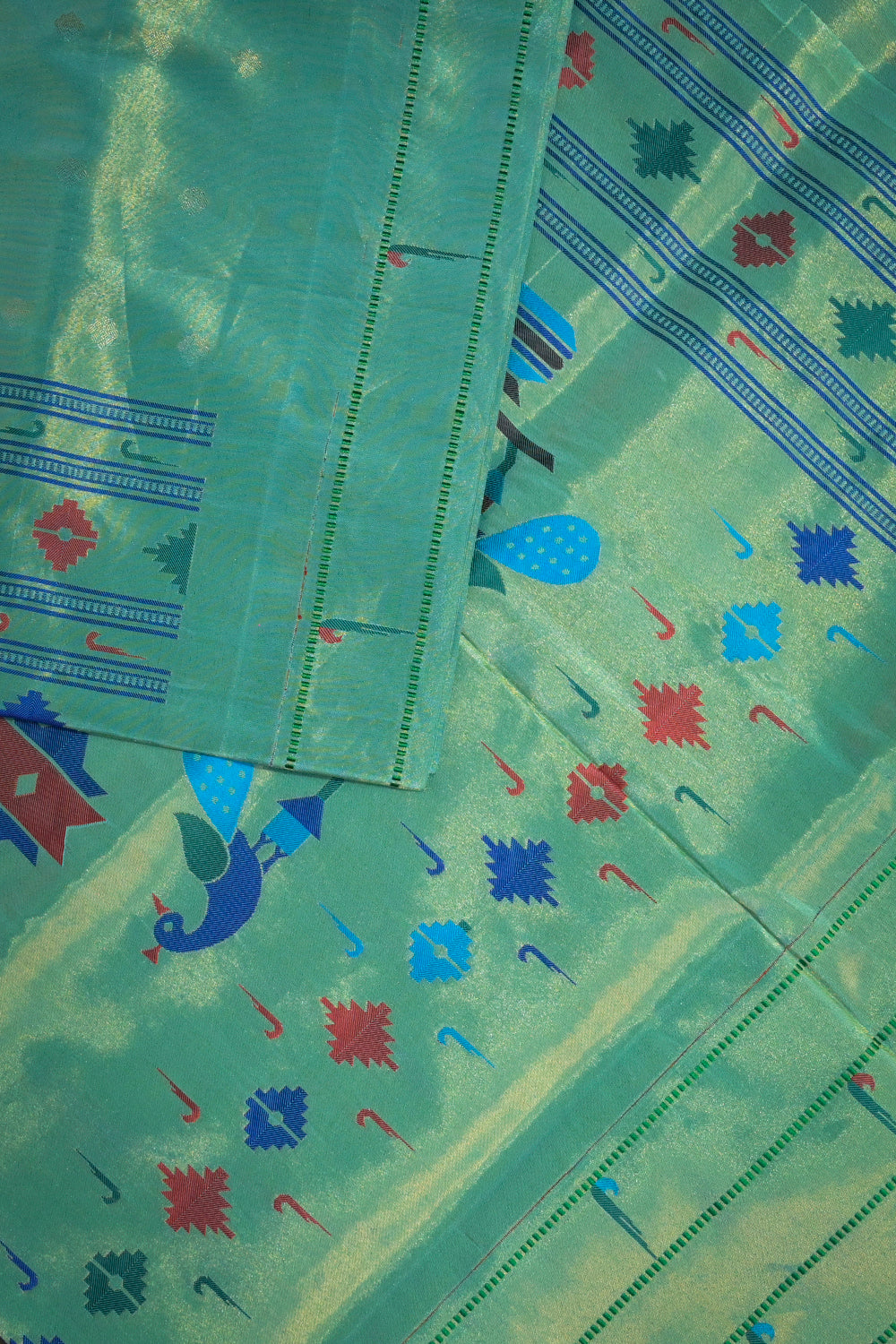 Paithani Handwoven Tissue Paithani With Triple Muniya border