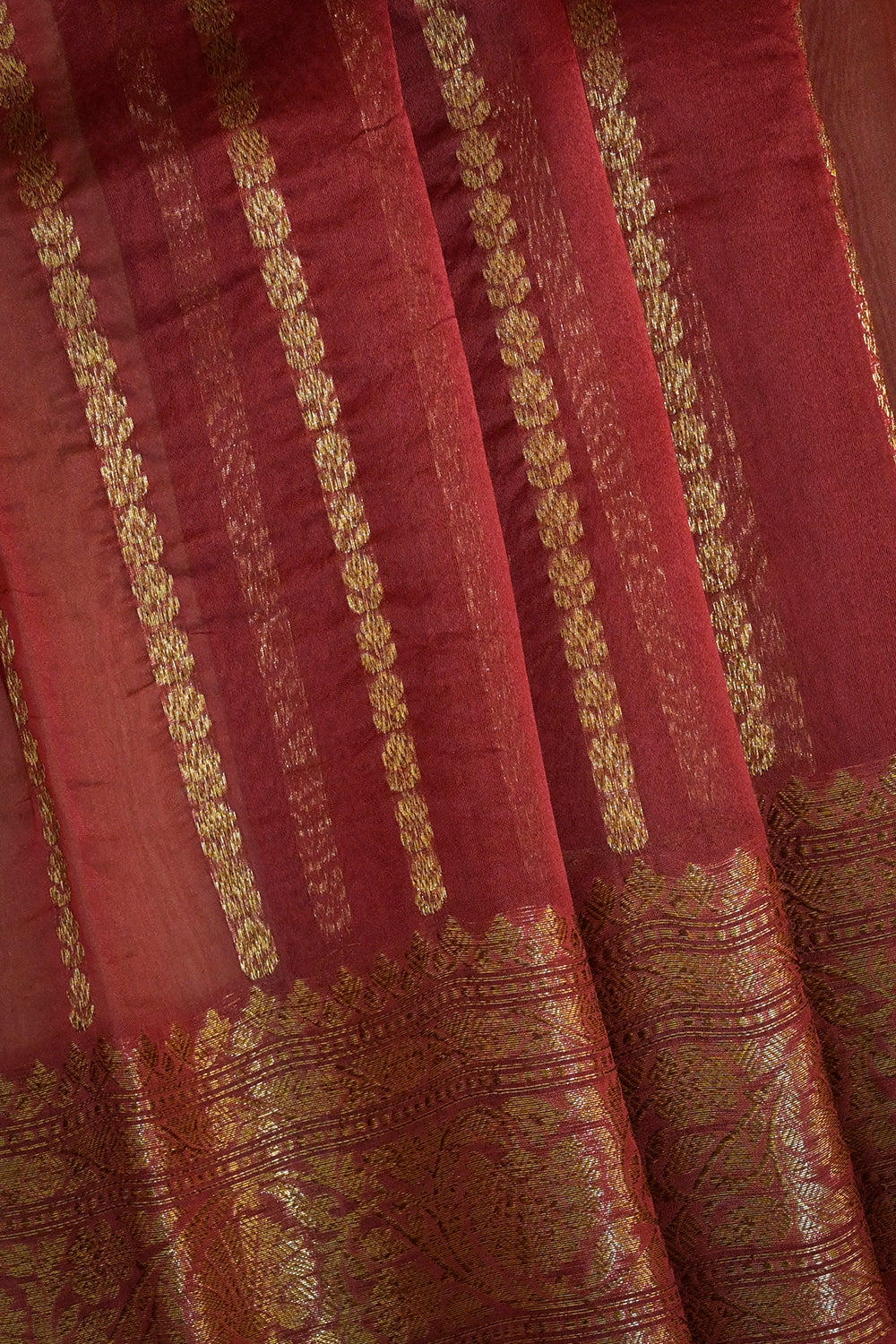 Organza Woven Jari Motifs With Self Matching