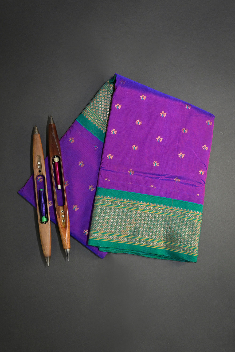 Semi Silk Woven Contrast Maharani Paithani