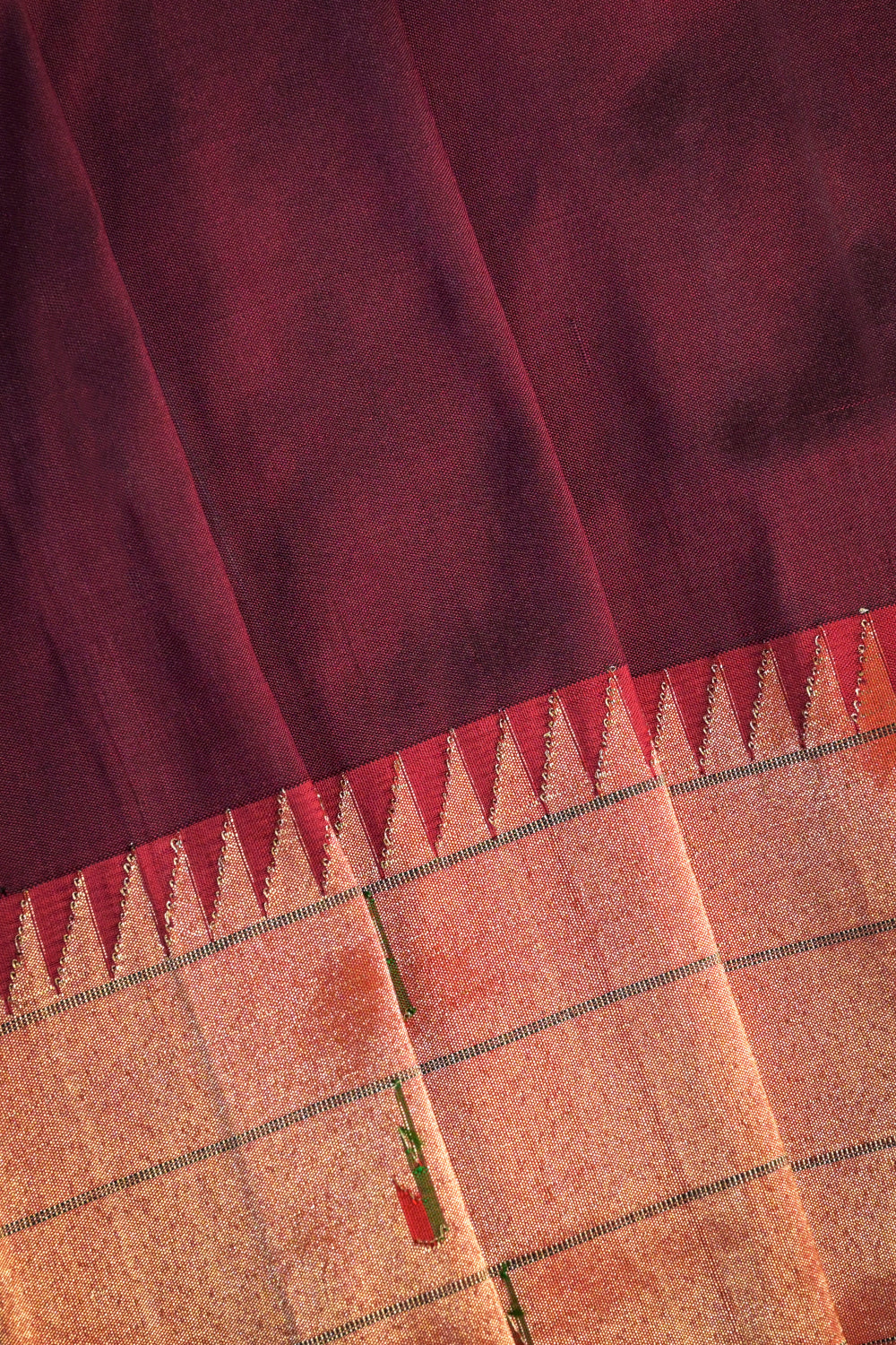 Paithani Handwoven Paithani With Triple Muniya Border