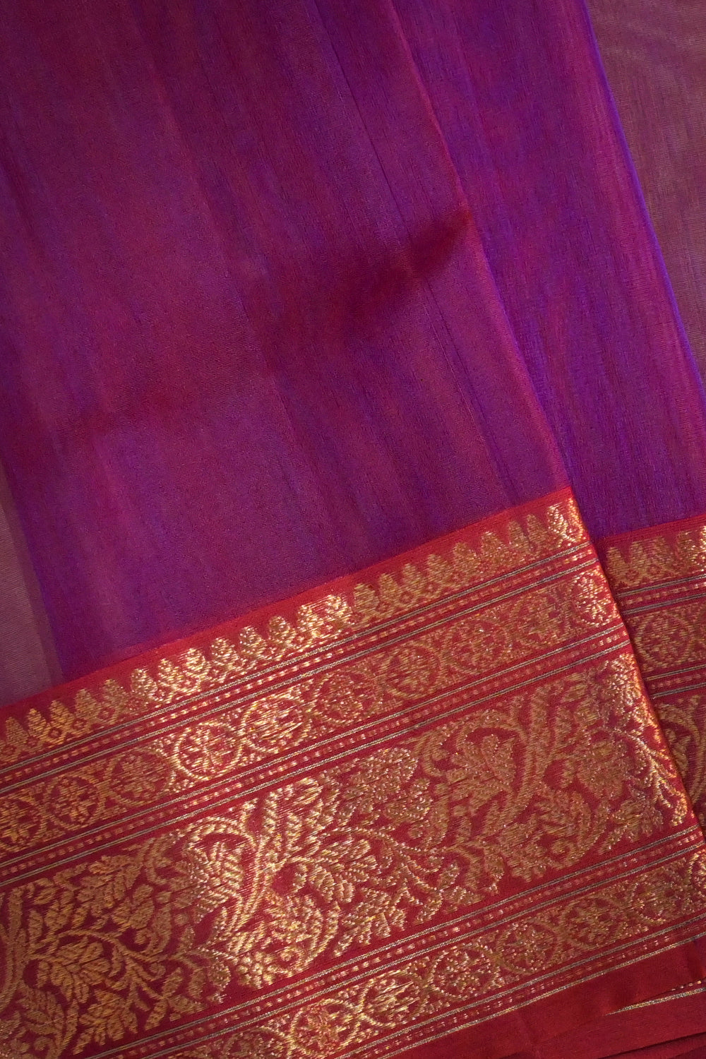 Chanderi Woven Jari Lining With Red Contrast