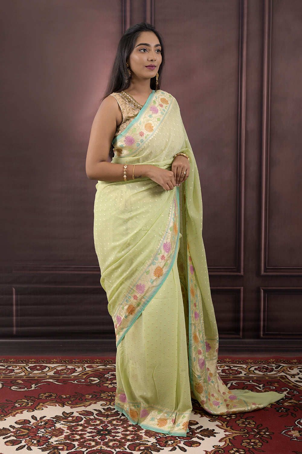 Georgette Woven Gold Jari Buttis With Lotus Border
