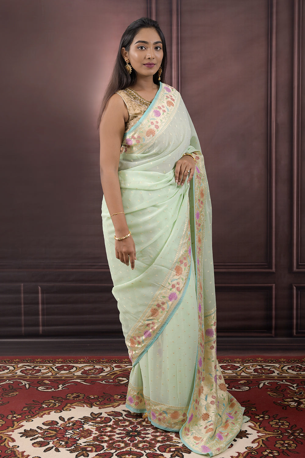 Georgette Woven Gold Jari Buttis With Lotus Border