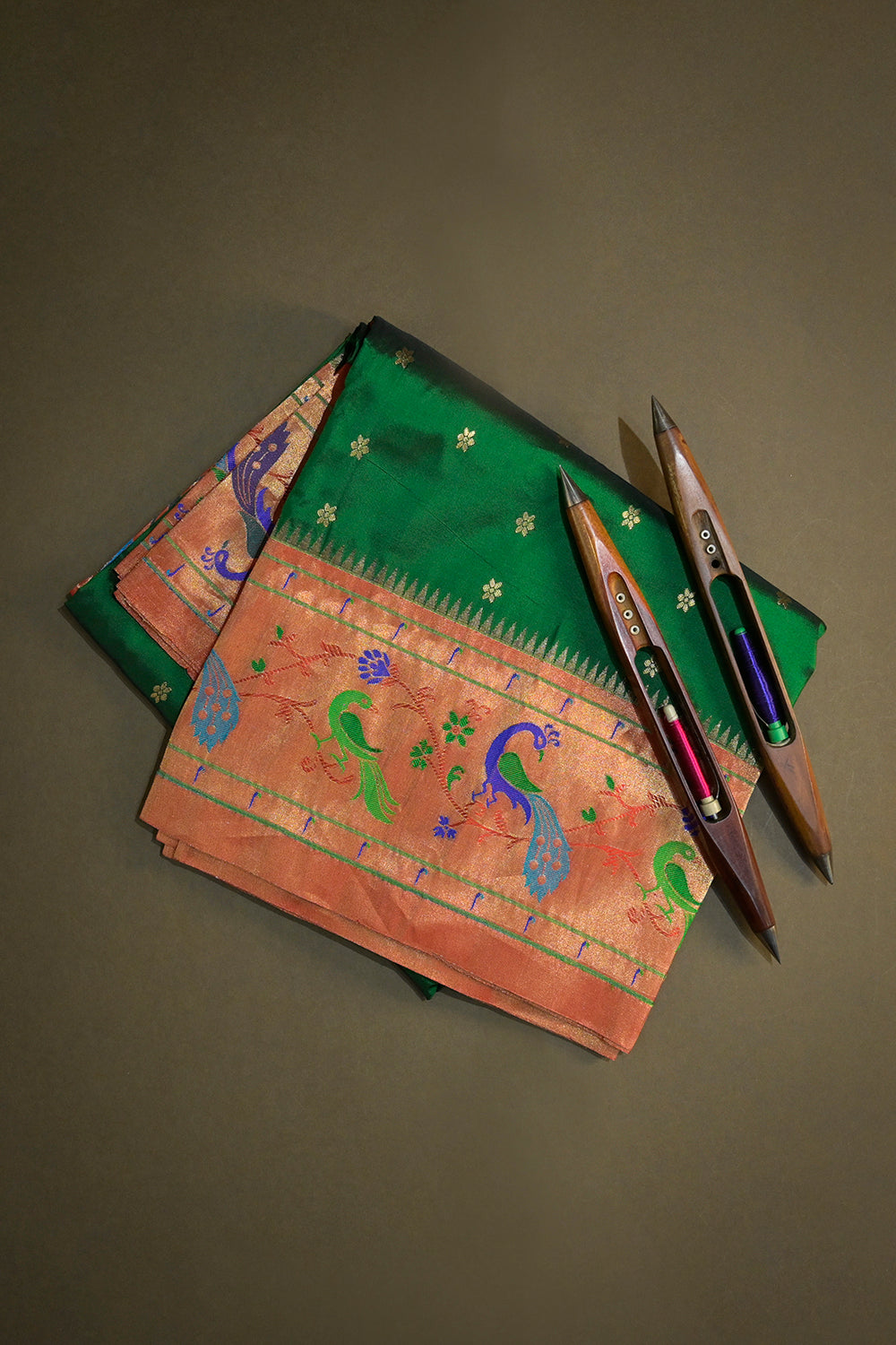 Paithani Handwoven Paithani With Lotus Peacock Border