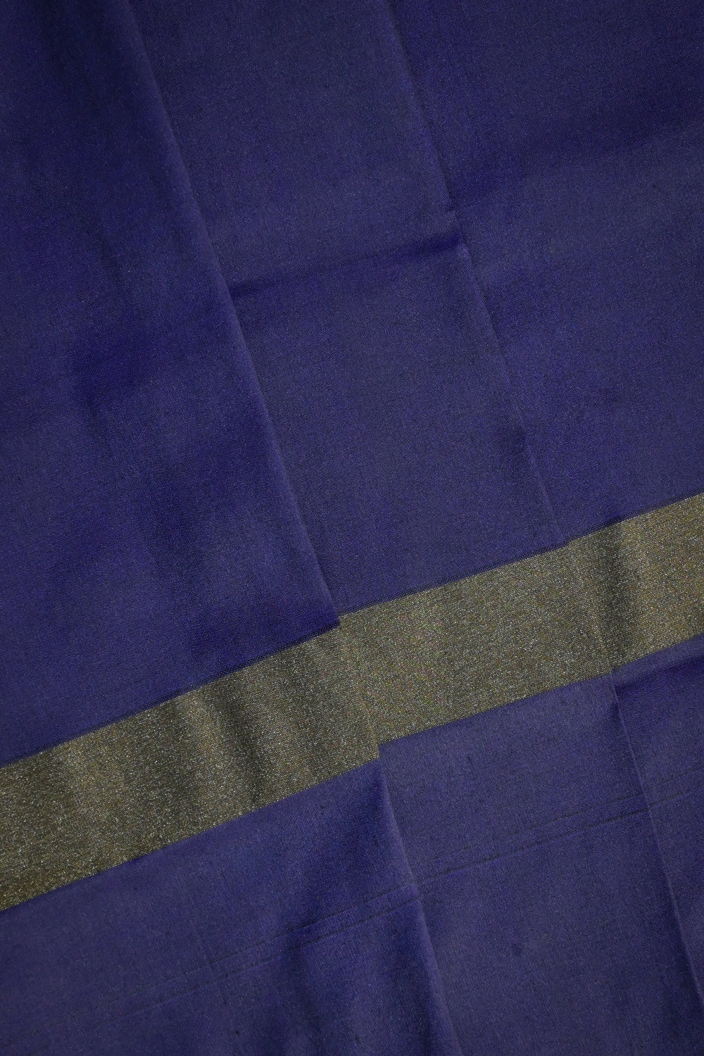 Ikkat Patola Tie And Dye Weave With Royal Blue Contrast