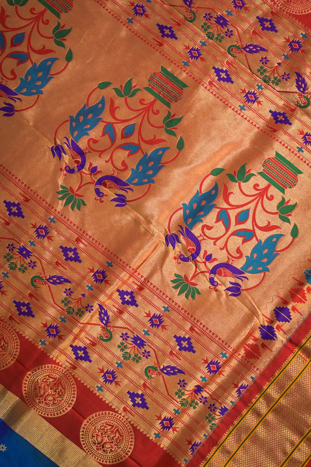 9yard Handwoven Pure Paithani With Meena Buttis And Red Contrast