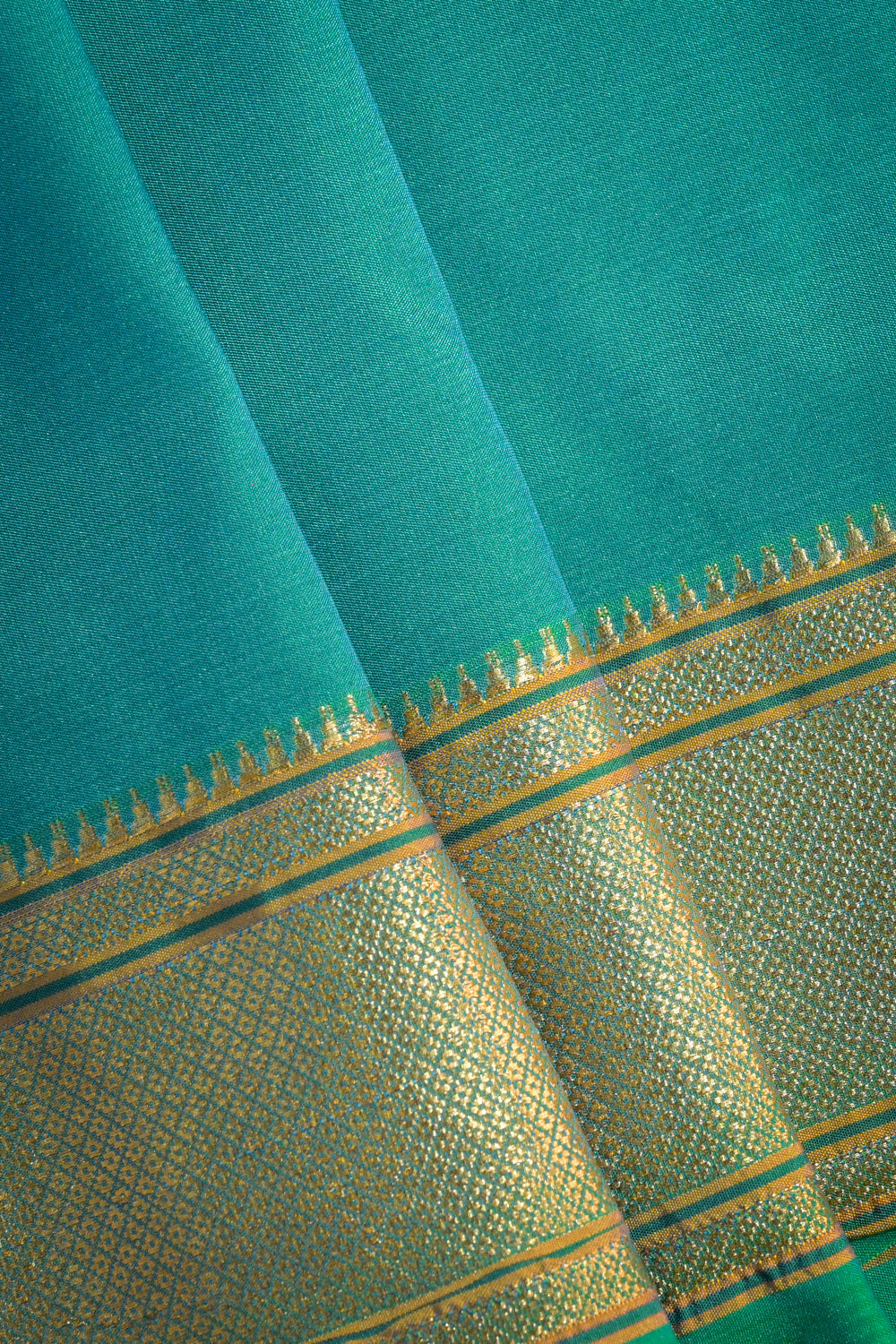 Semi Silk Woven Self Paithani