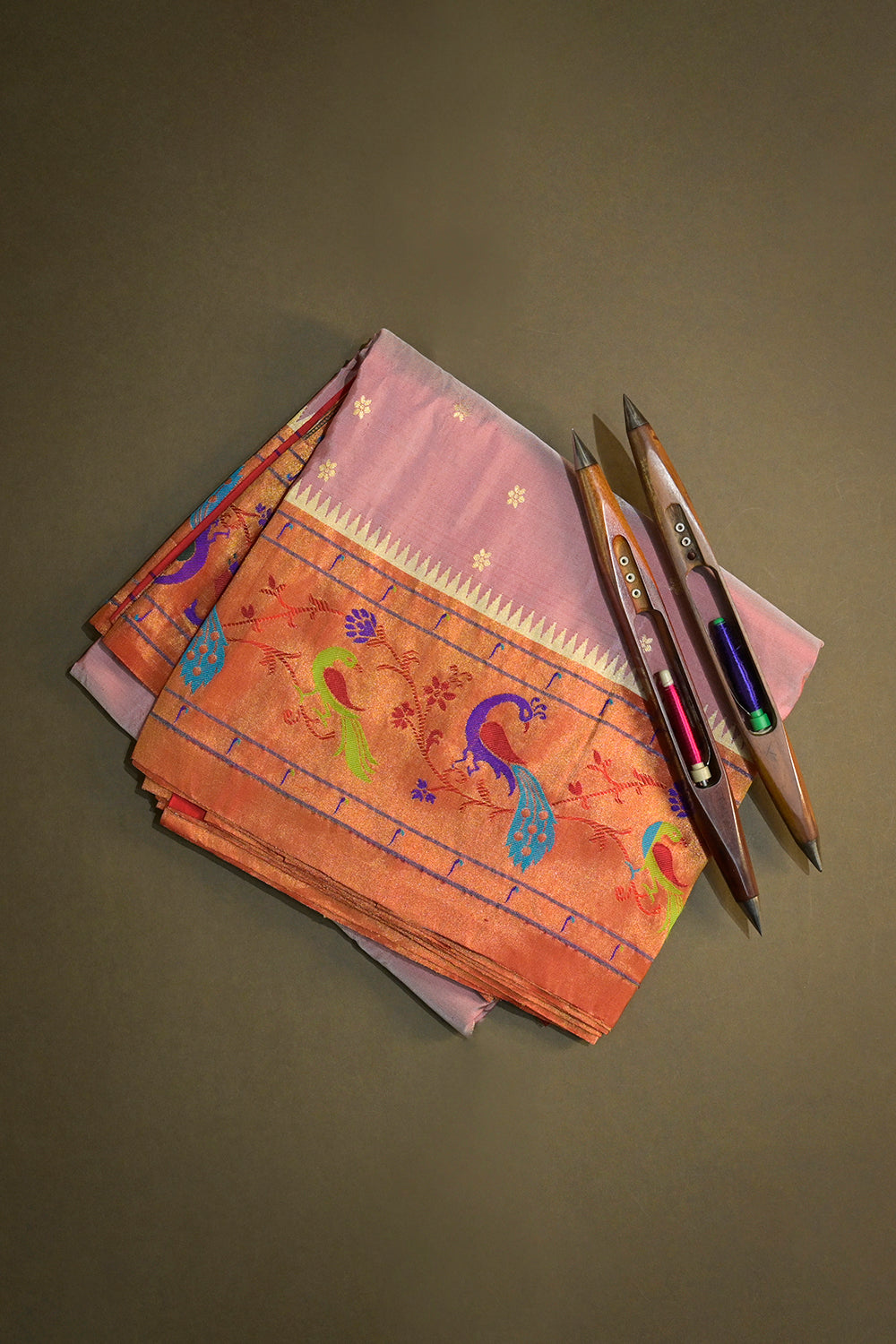 Paithani Handwoven Paithani With Lotus Peacock Border