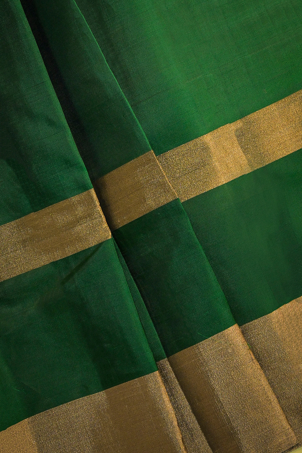 Soft Silk Woven Jari Motifs With Double Border