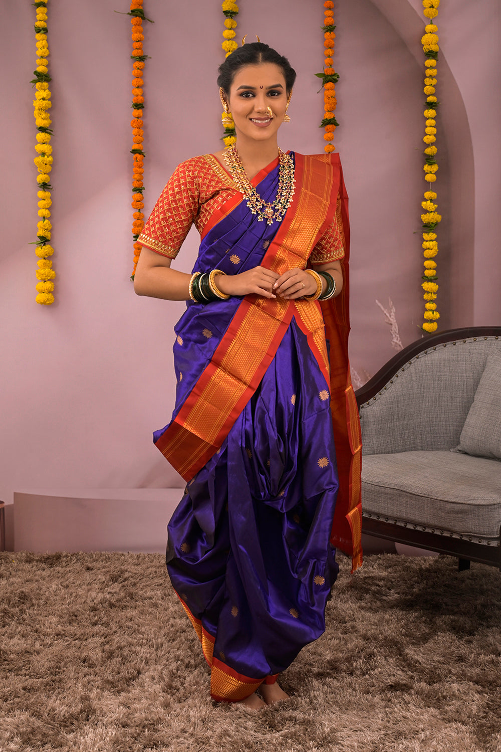 9yard Woven Sun Motifs With Red Contrast Border