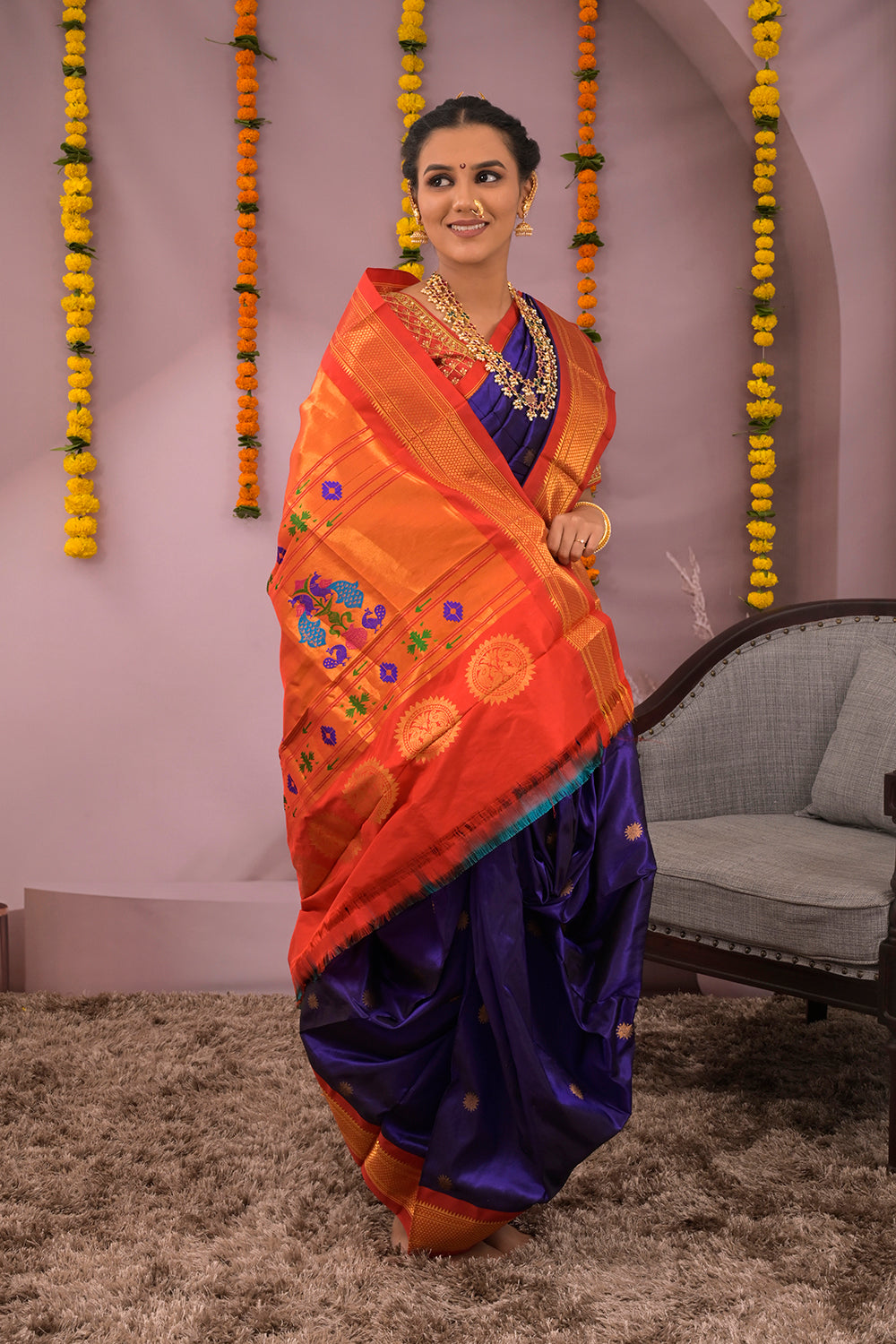 9yard Woven Sun Motifs With Red Contrast Border