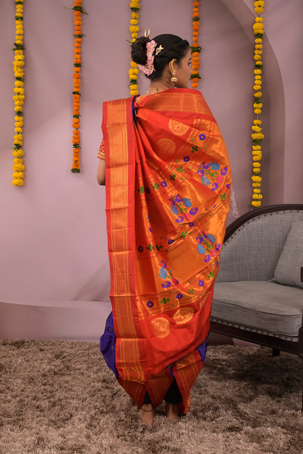 9yard Woven Sun Motifs With Red Contrast Border