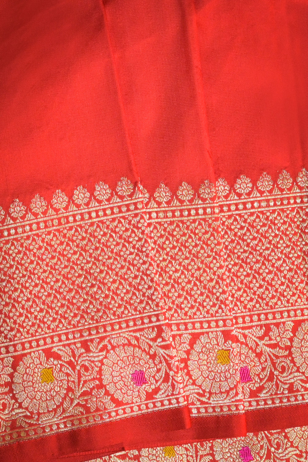 Banarasi Woven Lining Jari With Self Contrast