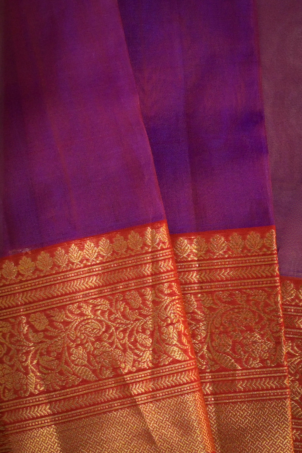 Chanderi Woven Jari Motifs With Red Contrast