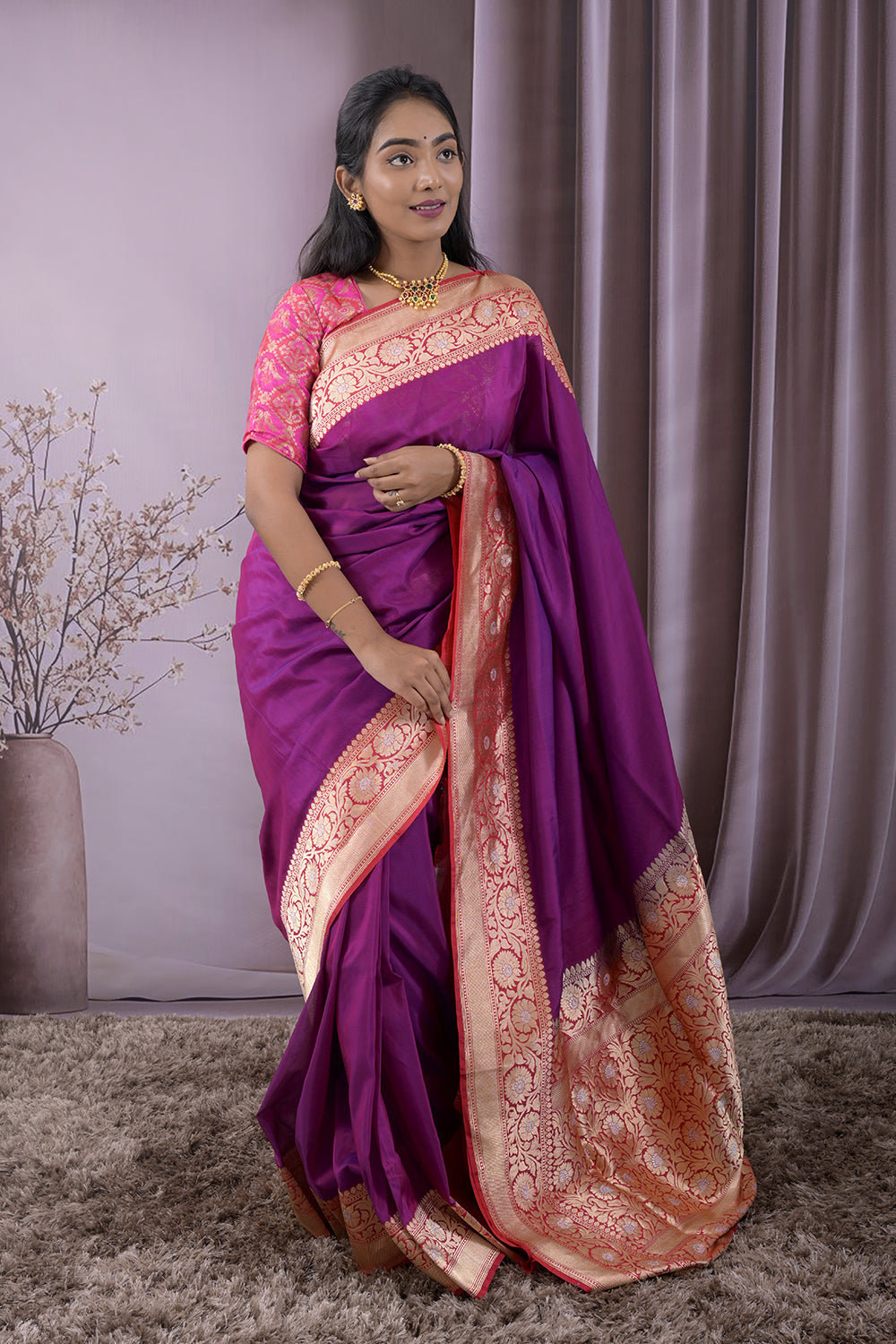 Banarasi Plain Body With Banarasi Border
