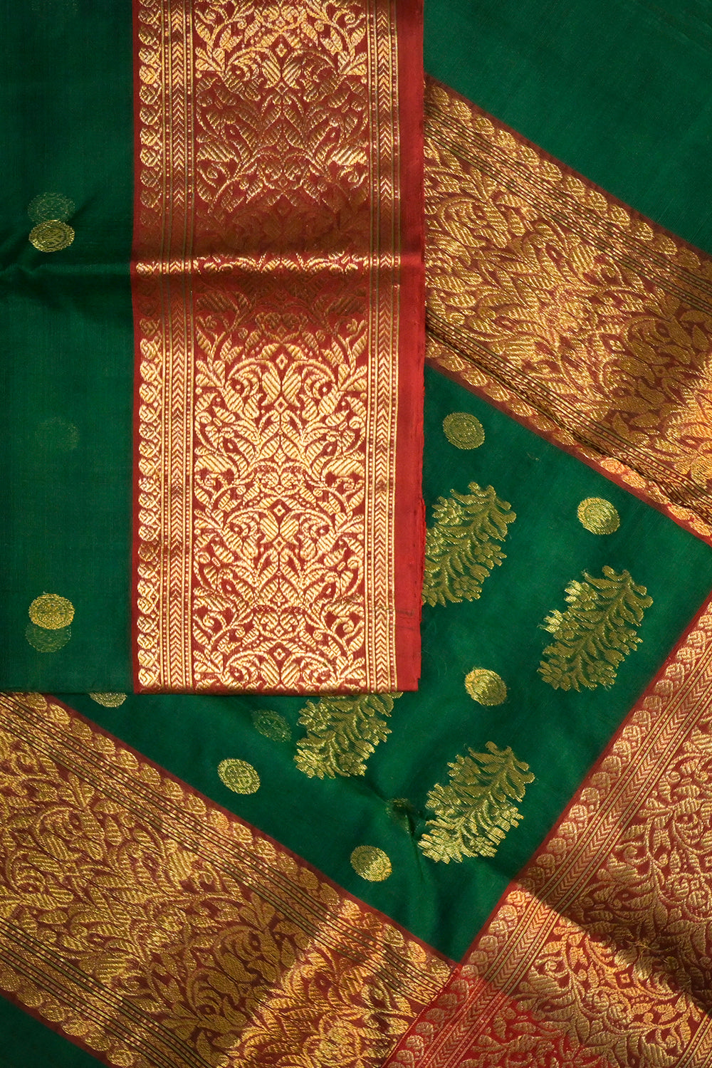Chanderi Woven Jari Motifs With Red Contrast