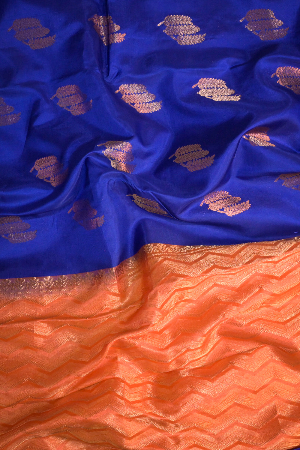 Soft Silk Borderless With Triple Leaves Motifs