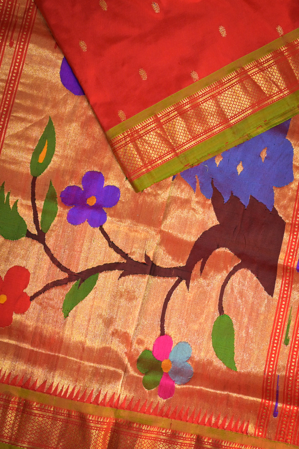 Paithani Handwoven Paithani With Peacock Pallu