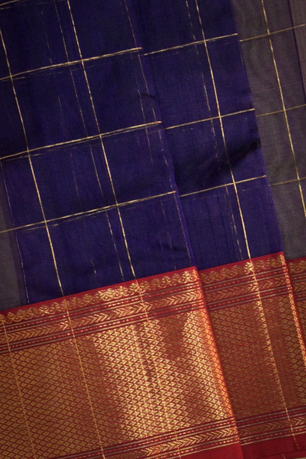 Chanderi Woven Jari Motifs With Chex Pattern