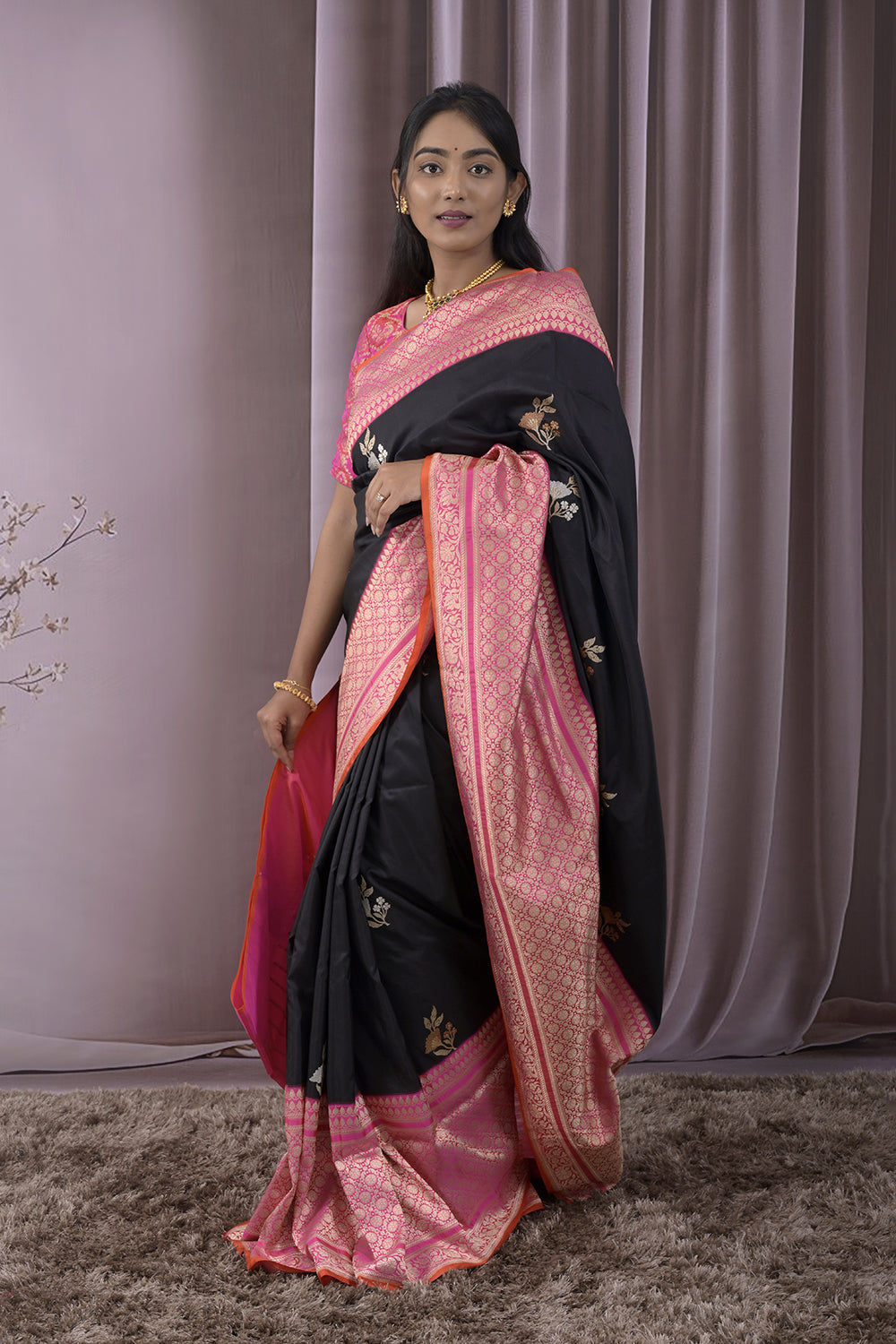 Banarasi Woven Gold Jari With Meena Motifs