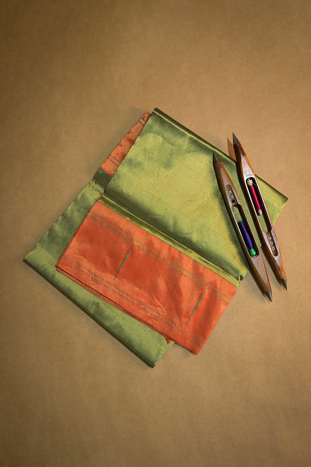 Paithani Handwoven Tissue Paithani With Single Muniya Border