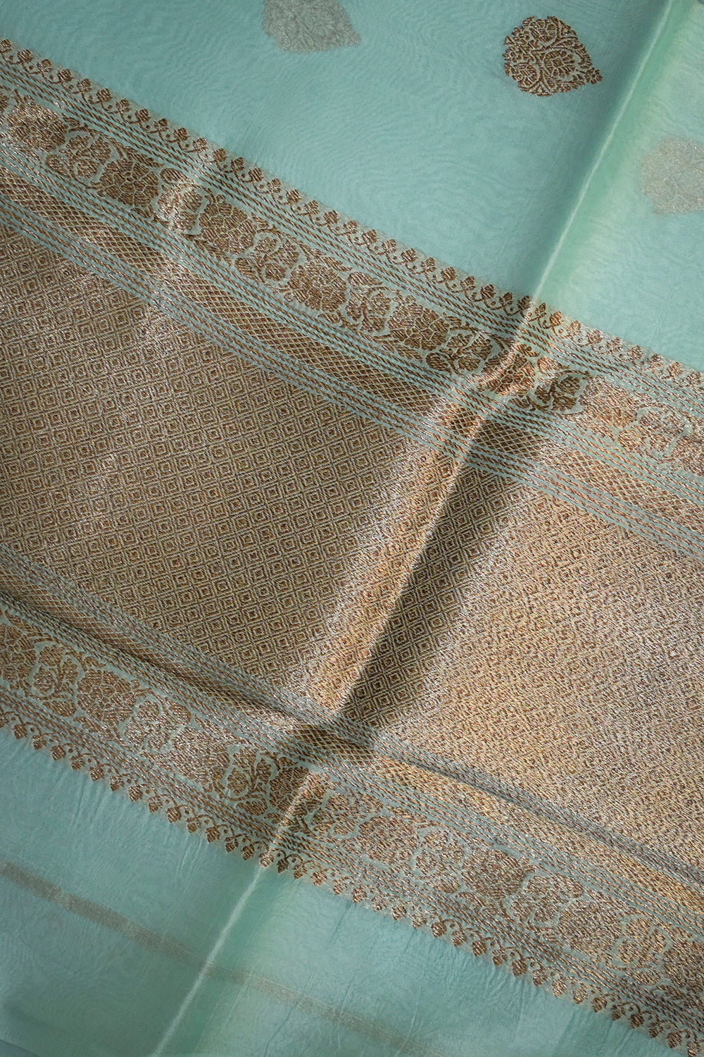 Organza Woven Antique Jari Motifs With Self Matching