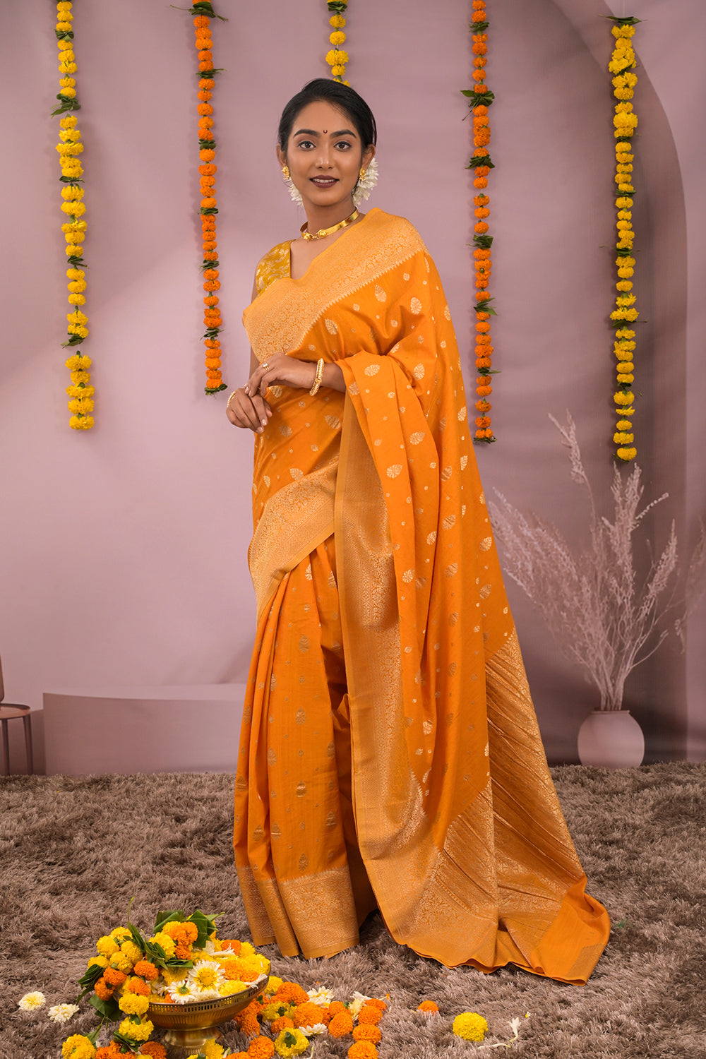 Georgette Woven Jari Motifs