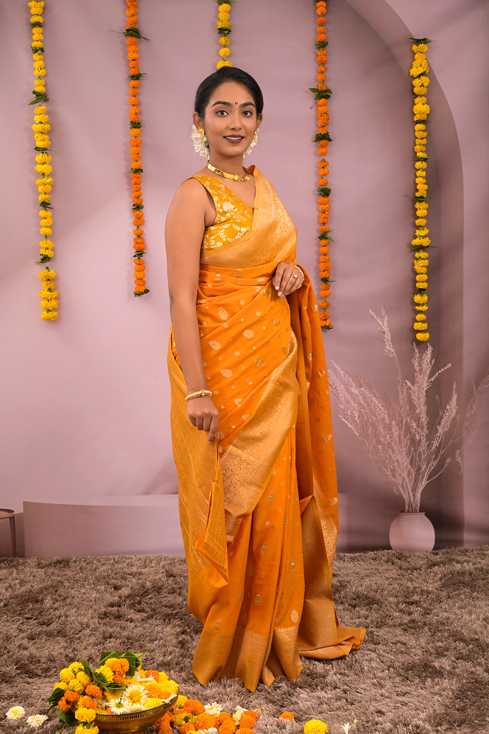 Georgette Woven Jari Motifs