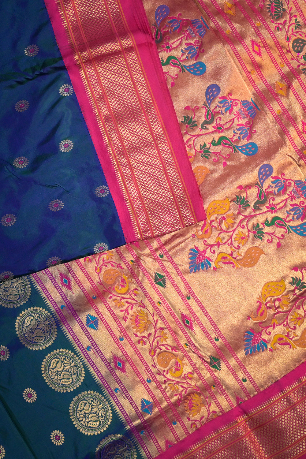 9yard Handwoven Pure Paithani With Chakra Meena Buttis And Pink Contrast