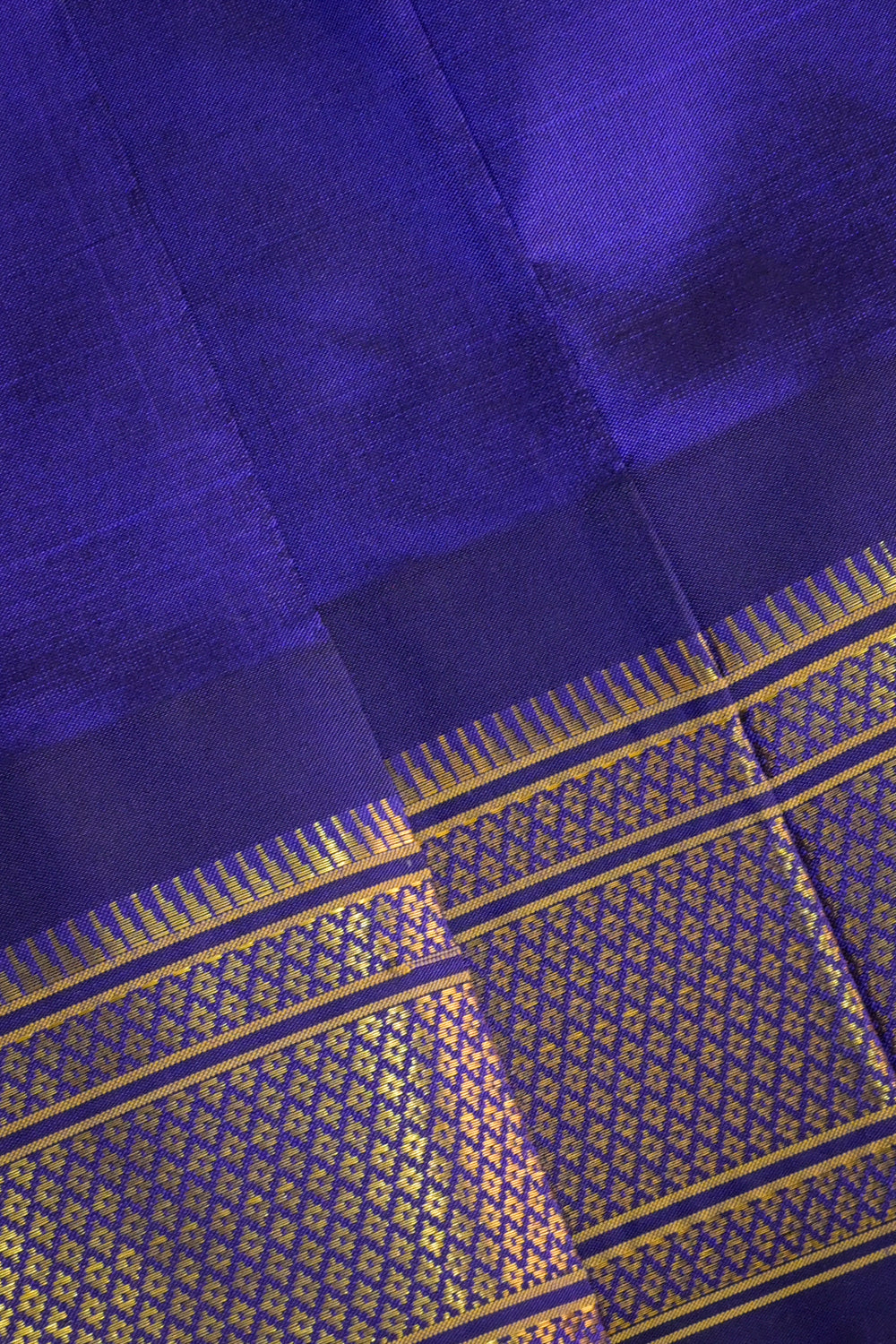 9yard Handwoven Self Matching Maharani Paithani