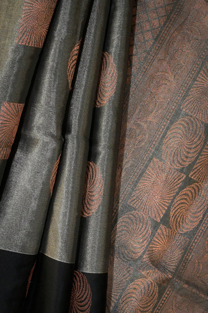 Soft Silk Woven Antique Jari Motifs With Black Contrast