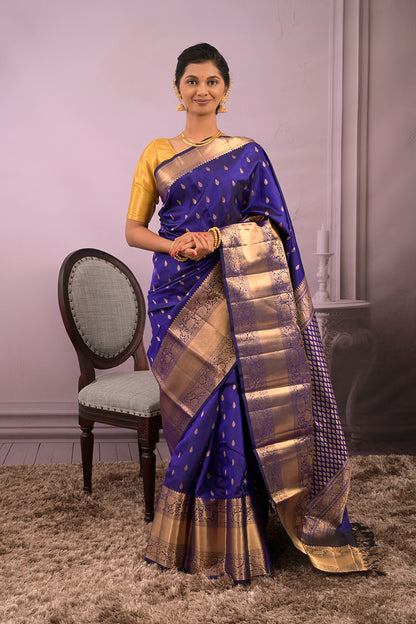 Kanjivaram Woven Gold Jari Motifs With Skirt Border