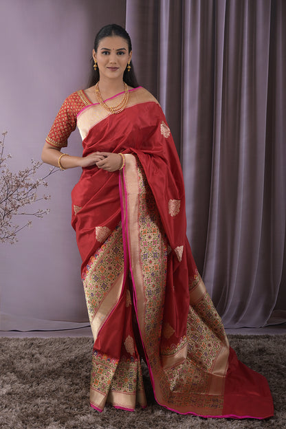 Banarasi Woven Gold Jari