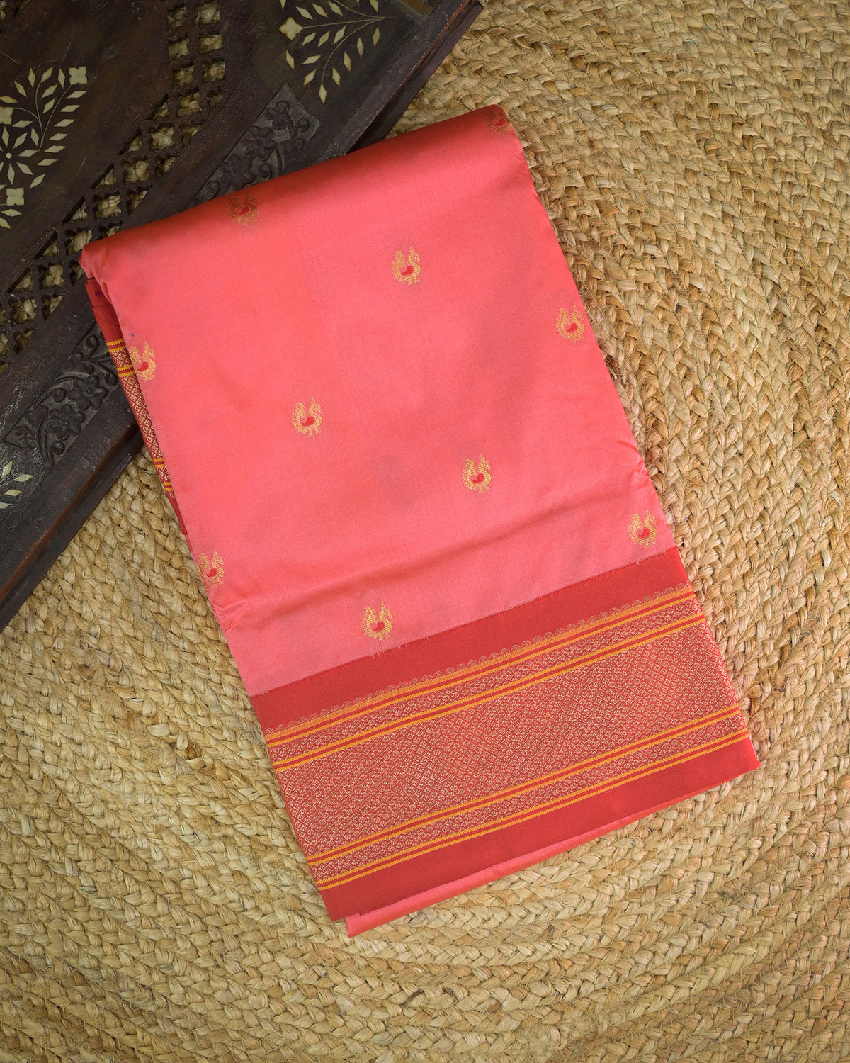 Peach pink Silk Paithani Woven paithani with red contrast