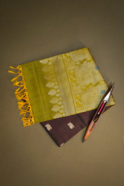 Soft Silk Woven Peacock Jari Motifs With Parrot Green Contrast