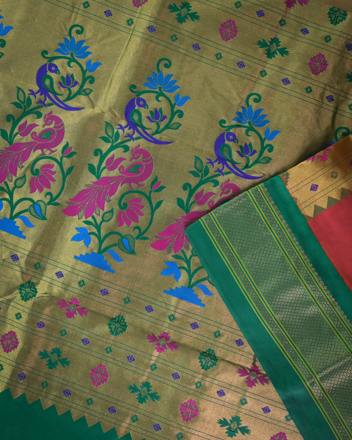 Cross Rani Silk Paithani Woven paithani with green contrast