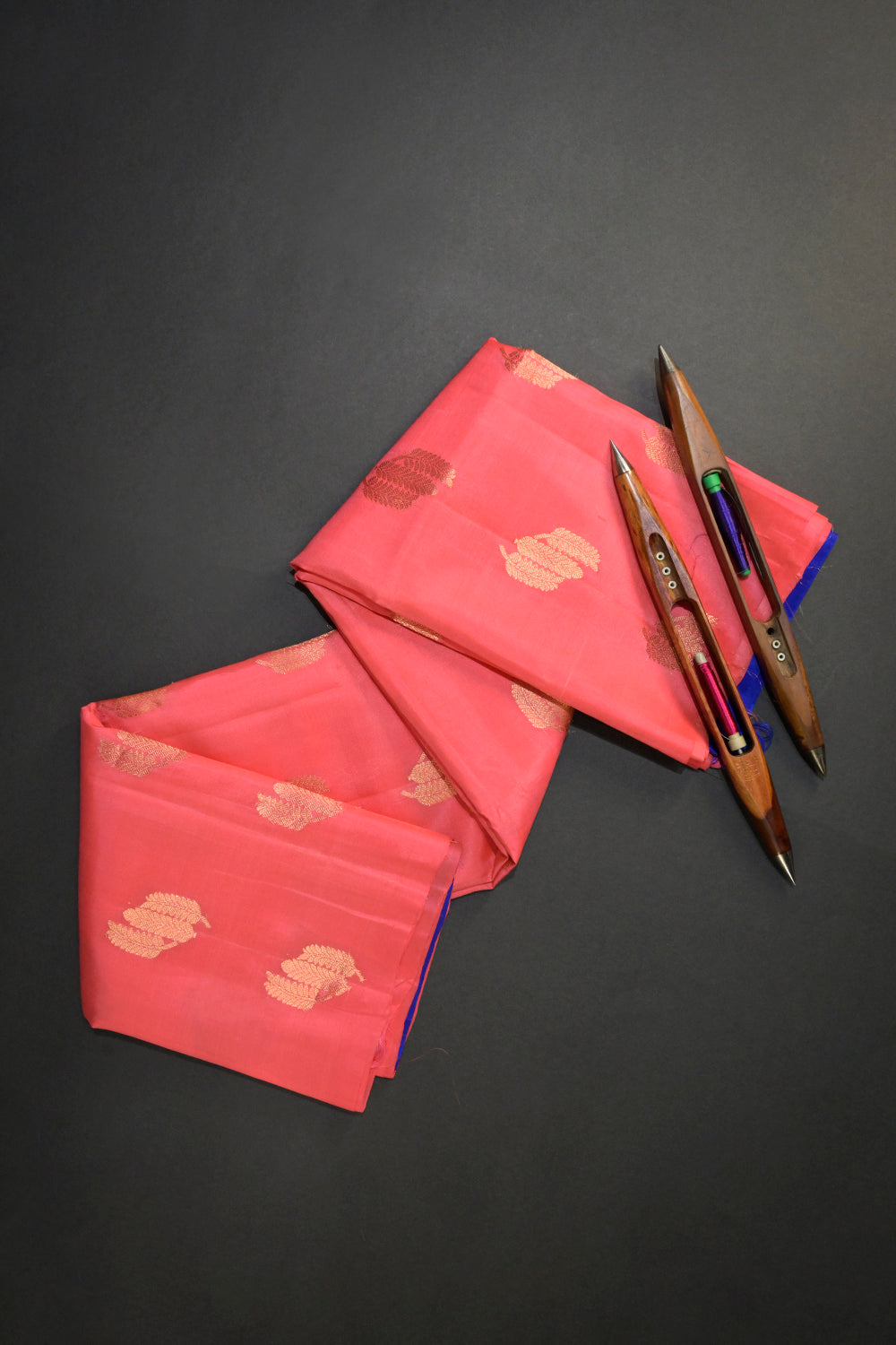 Soft Silk Borderless With Triple Leaves Motifs