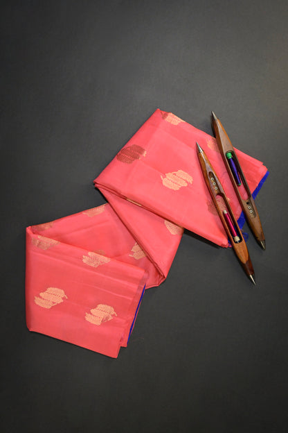 Soft Silk Borderless With Triple Leaves Motifs