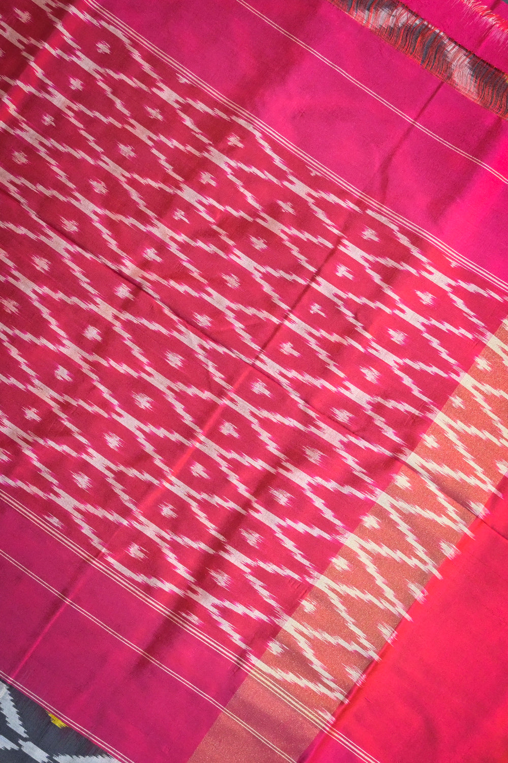Ikkat Patola Tie And Dye Weave With Pink Contrast