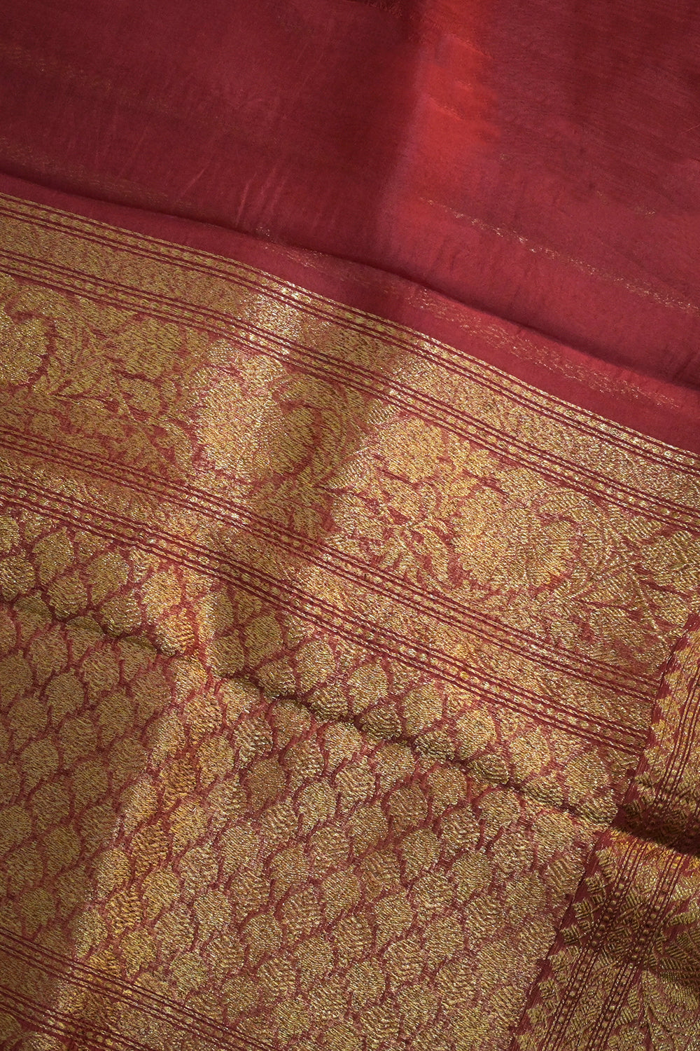 Organza Woven Jari Motifs With Self Matching