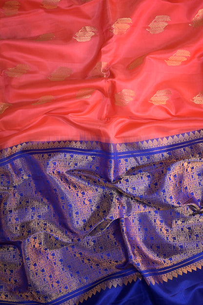 Soft Silk Borderless With Triple Leaves Motifs