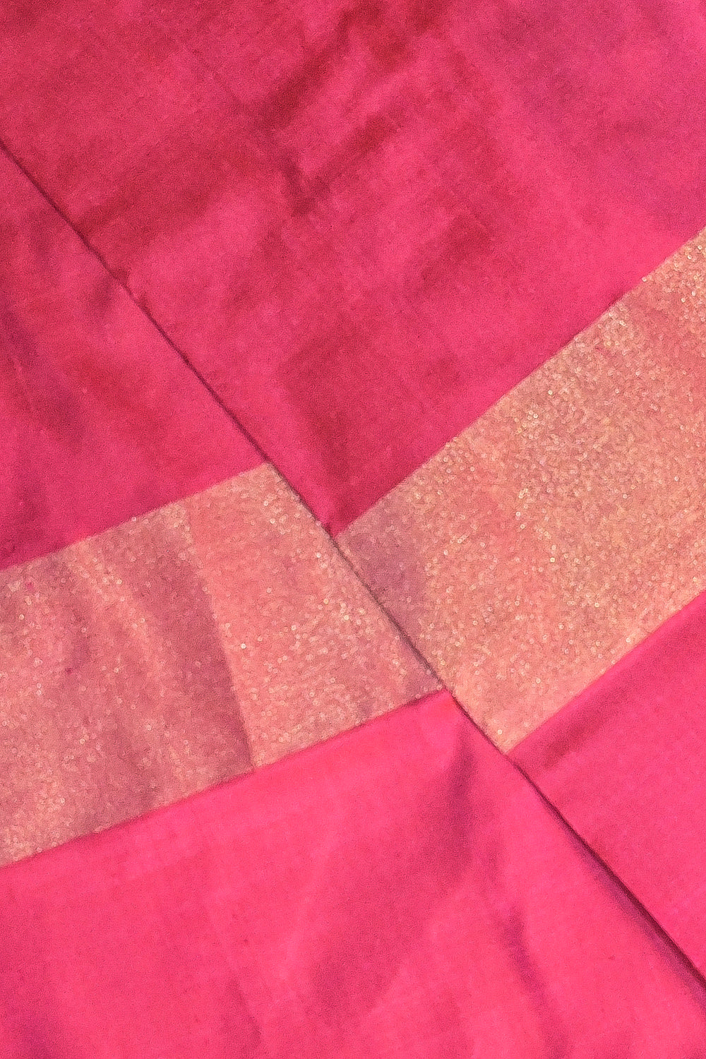 Ikkat Patola Tie And Dye Weave With Pink Contrast