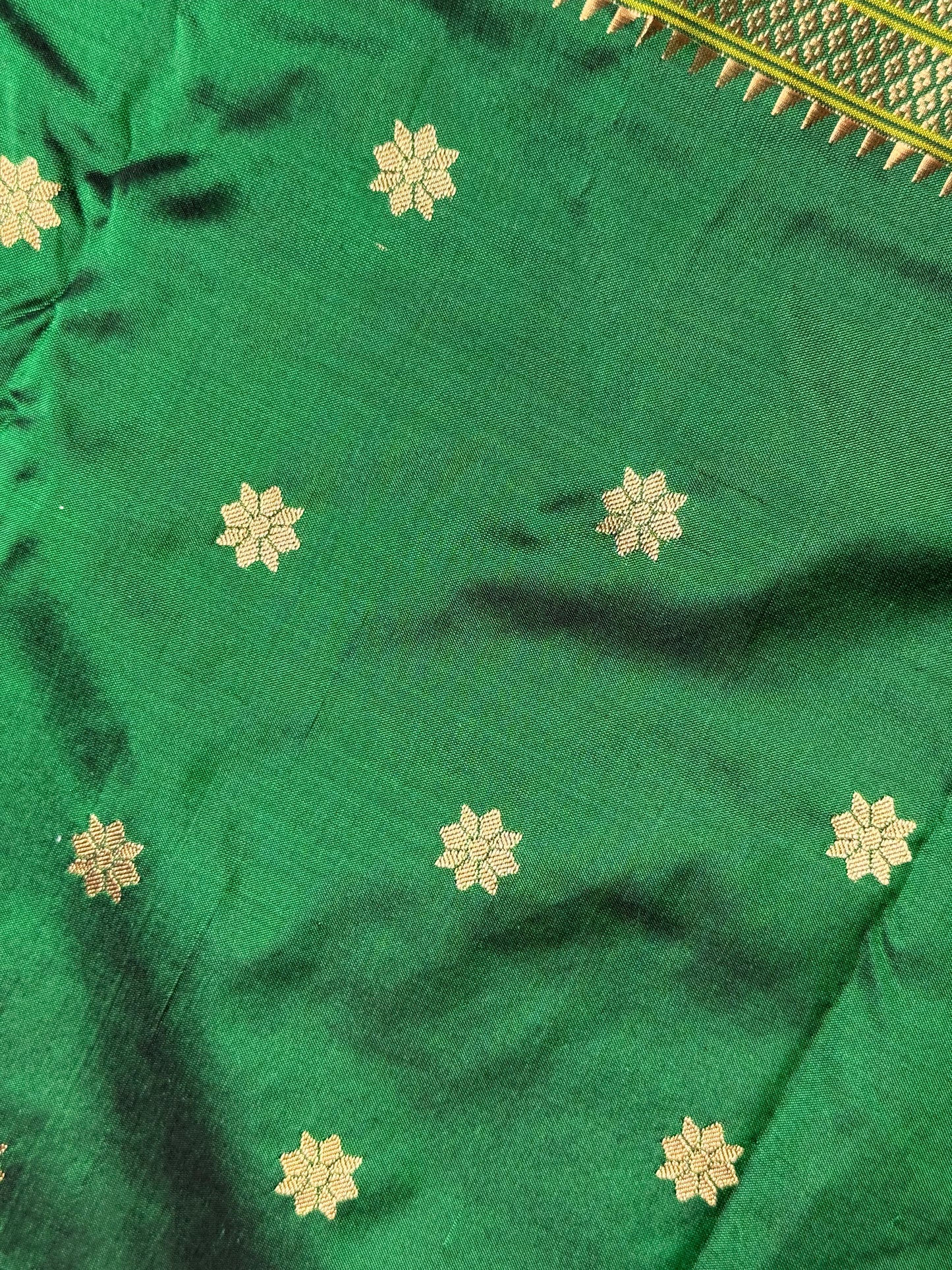 Bottle Green Kalanjali Pure Silk Paithani Saree