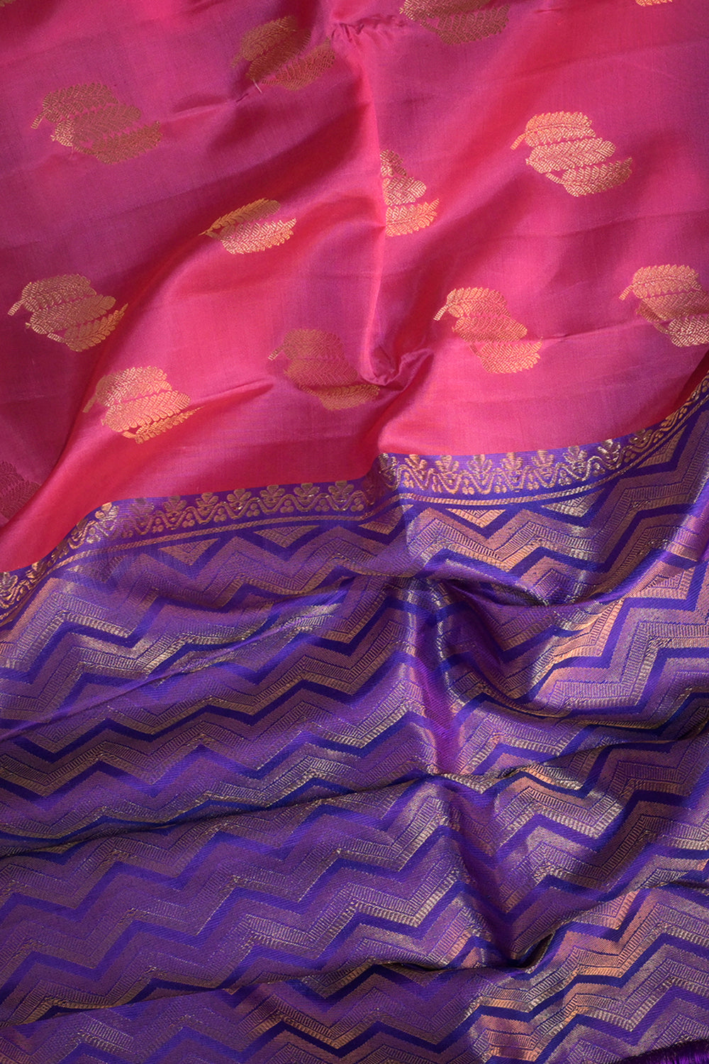 Soft Silk Borderless With Triple Leaves Motifs